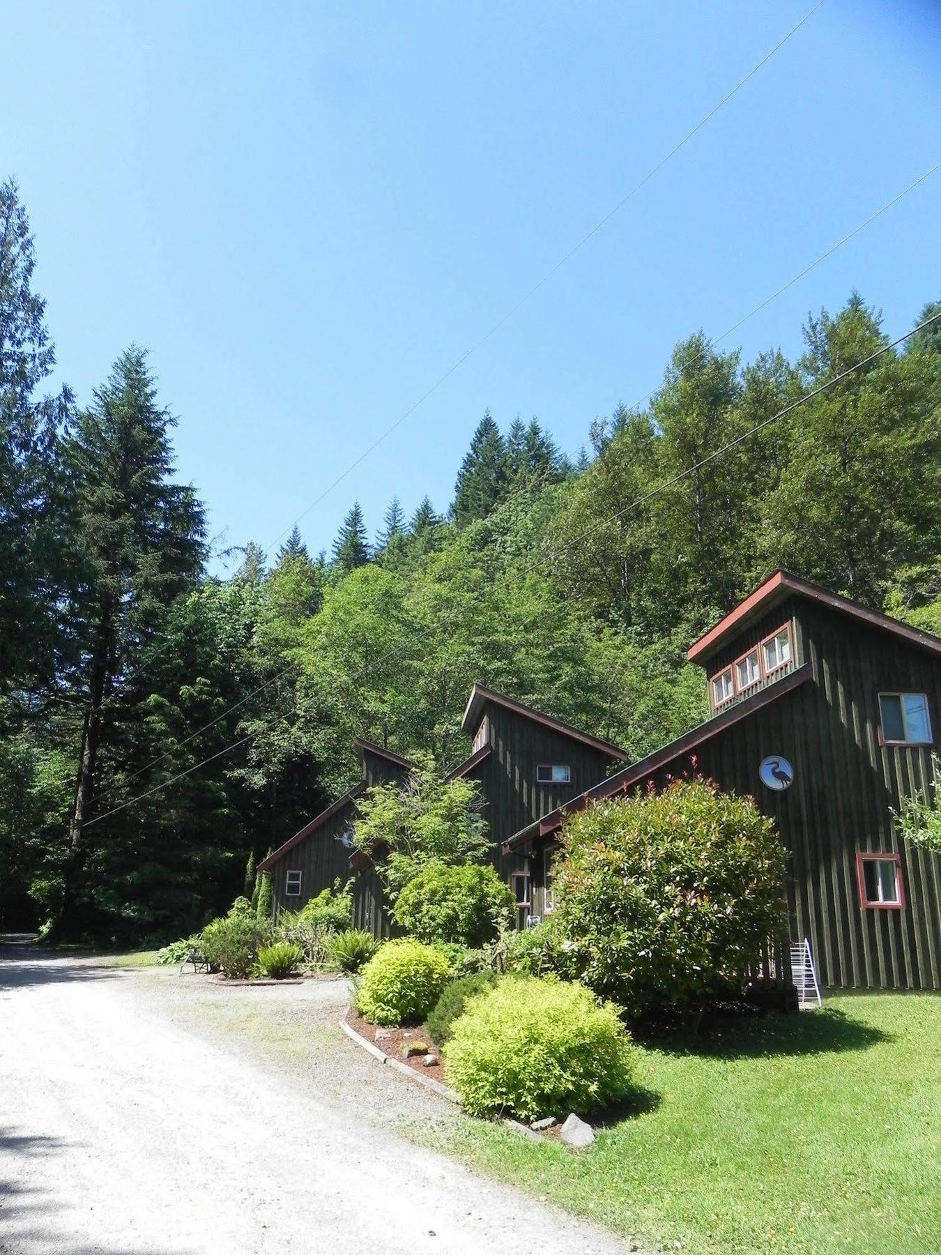 Forest Echoes Cabins Cultus Lake Екстериор снимка